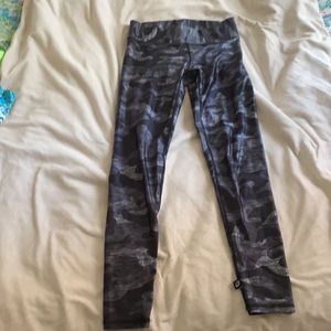 Terez tall band leggings in heathered camo